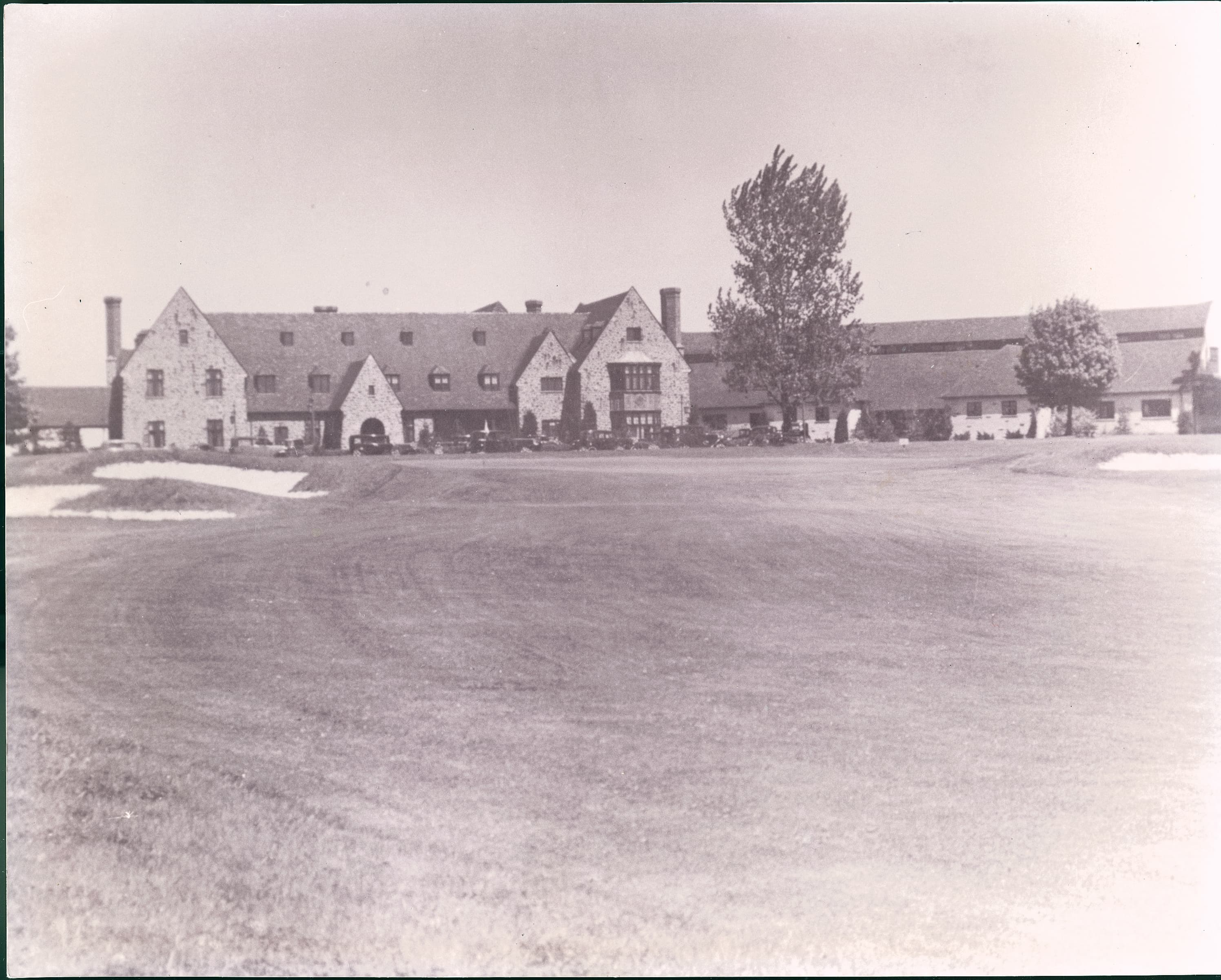 Championship golf course at Aronimink 8