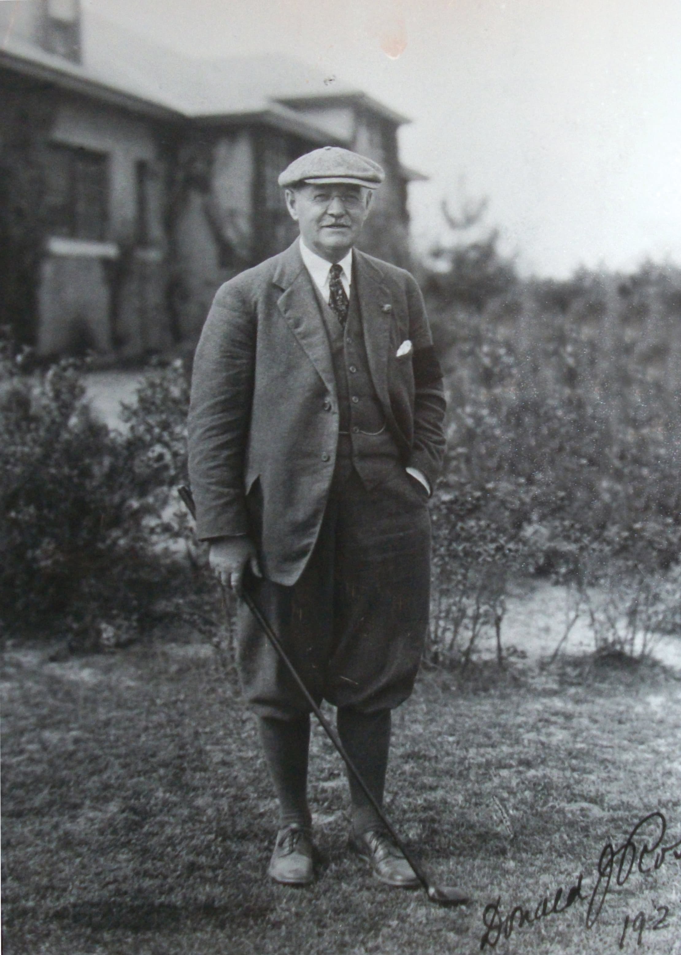 Championship golf course at Aronimink 16